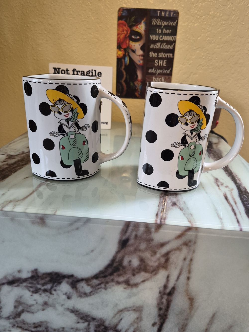 Ciao Bella White Ceramic Mugs with Black Trim and Red Bow. Mini Decorative Bags